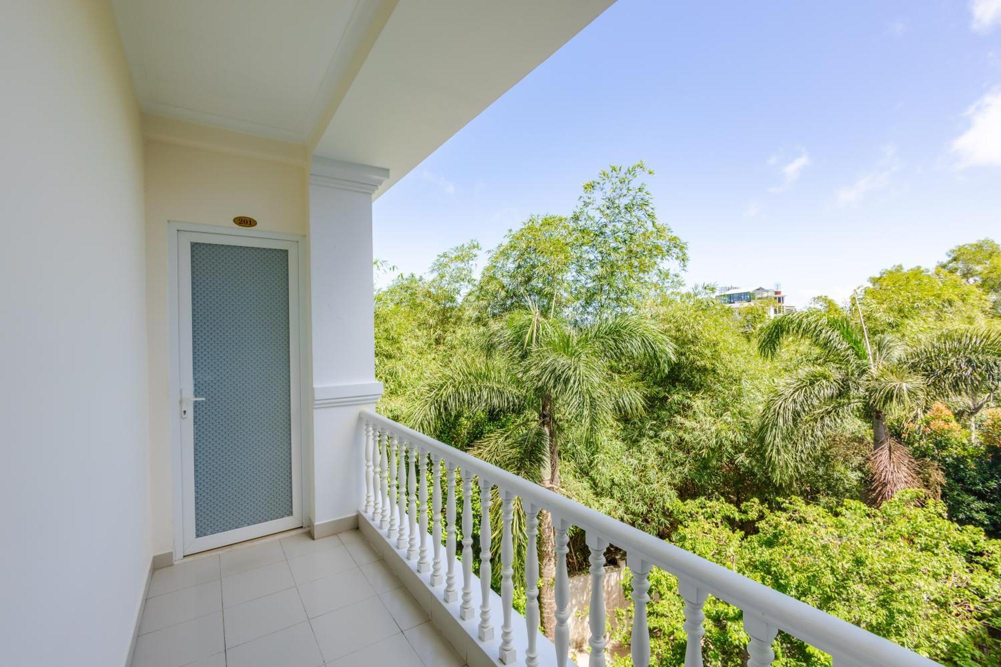 T&T Hotel And Spa Phú Quý Zewnętrze zdjęcie